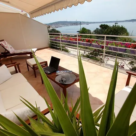 Gem Of The Sea Luxury With Brand New Heating Infinity Pool * Trogir