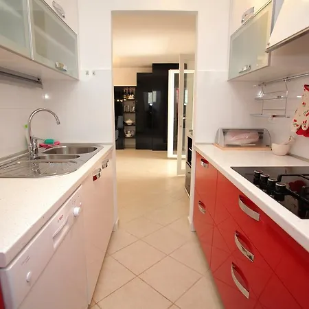 Lejlighed Gem Of The Sea Luxury With Brand New Heating Infinity Pool Trogir