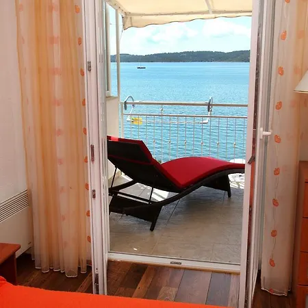 Gem Of The Sea Luxury With Brand New Heating Infinity Pool *