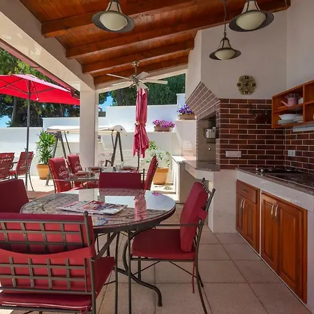 Gem Of The Sea Luxury With Brand New Heating Infinity Pool * Trogir