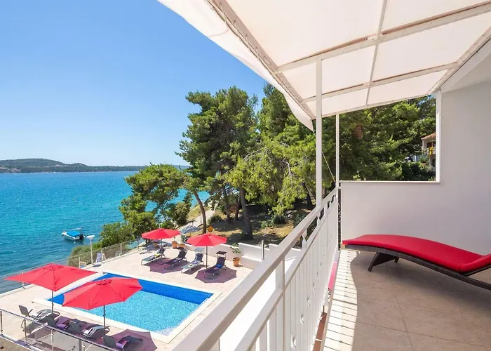 Gem Of The Sea Luxury With Brand New Heating Infinity Pool *