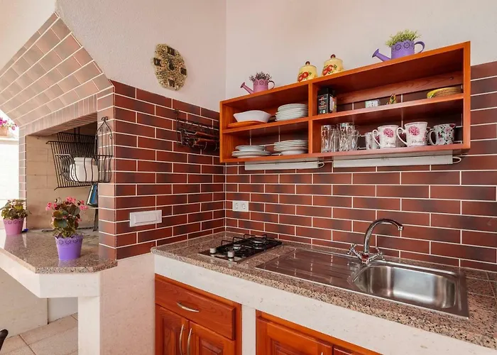 Gem Of The Sea Luxury With Brand New Heating Infinity Pool * Trogir