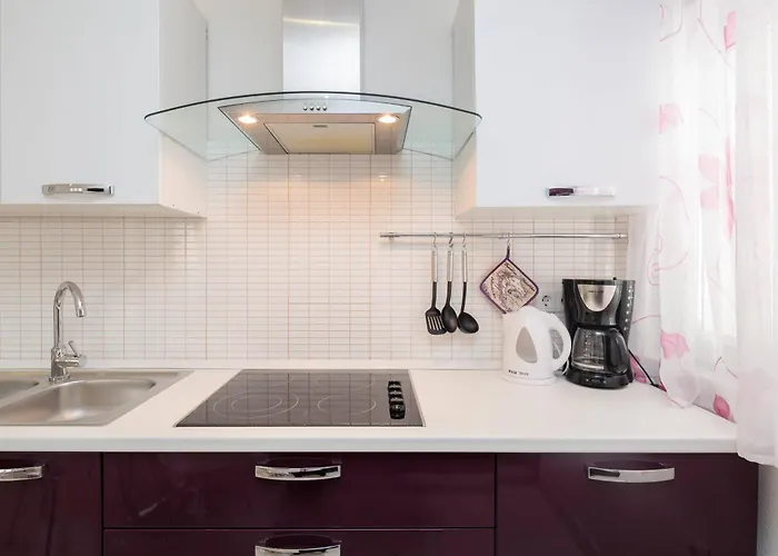 Gem Of The Sea Luxury With Brand New Heating Infinity Pool Trogir