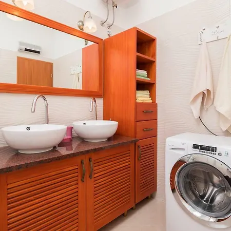 Apartman Gem Of The Sea Luxury With Brand New Heating Infinity Pool Trogir