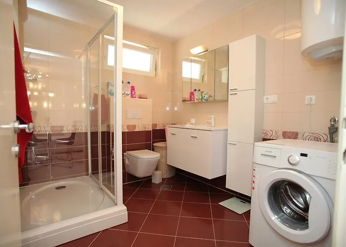 Gem Of The Sea Luxury With Brand New Heating Infinity Pool Apartman *