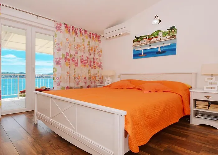 Gem Of The Sea Luxury With Brand New Heating Infinity Pool