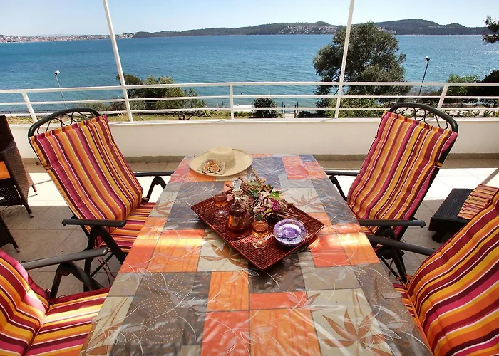 Gem Of The Sea Luxury With Brand New Heating Infinity Pool