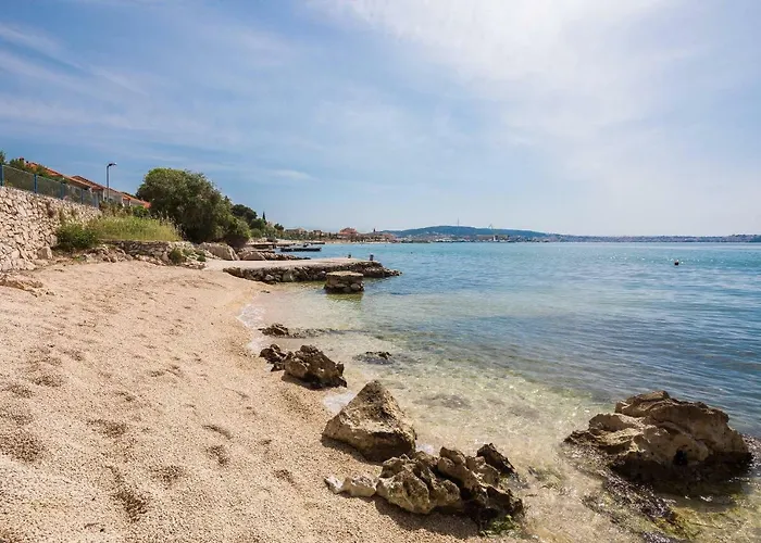 Gem Of The Sea Luxury With Brand New Heating Infinity Pool Appartement Trogir