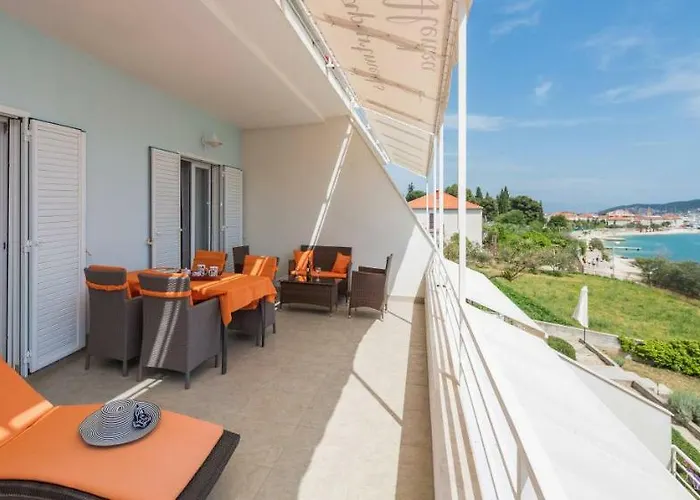 Apartman Gem Of The Sea Luxury With Brand New Heating Infinity Pool