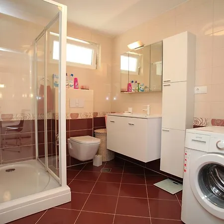 Gem Of The Sea Luxury With Brand New Heating Infinity Pool 公寓 *