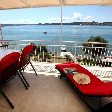 Gem Of The Sea Luxury With Brand New Heating Infinity Pool *